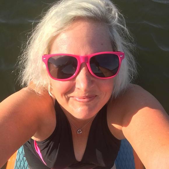 Meet your Posher, Kim - Picture 1 of 1